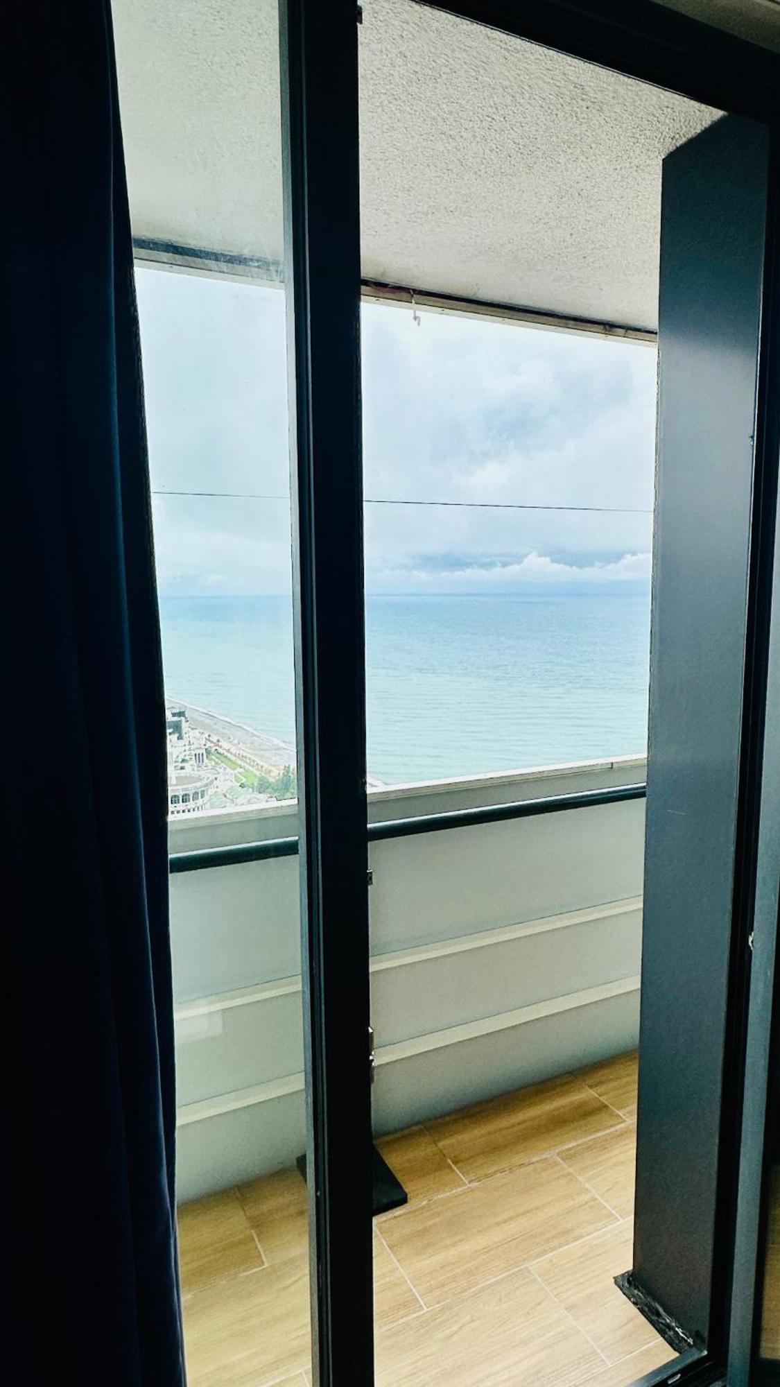 New Orbi Batumi Hotel Luaran gambar