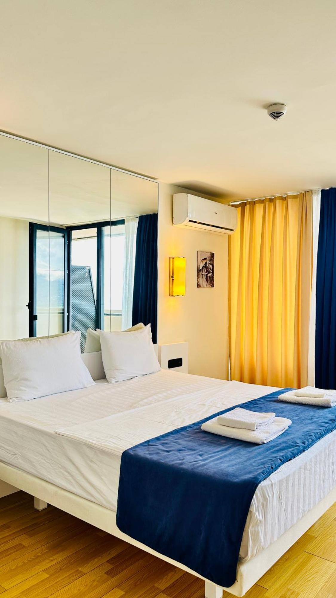 New Orbi Batumi Hotel Luaran gambar