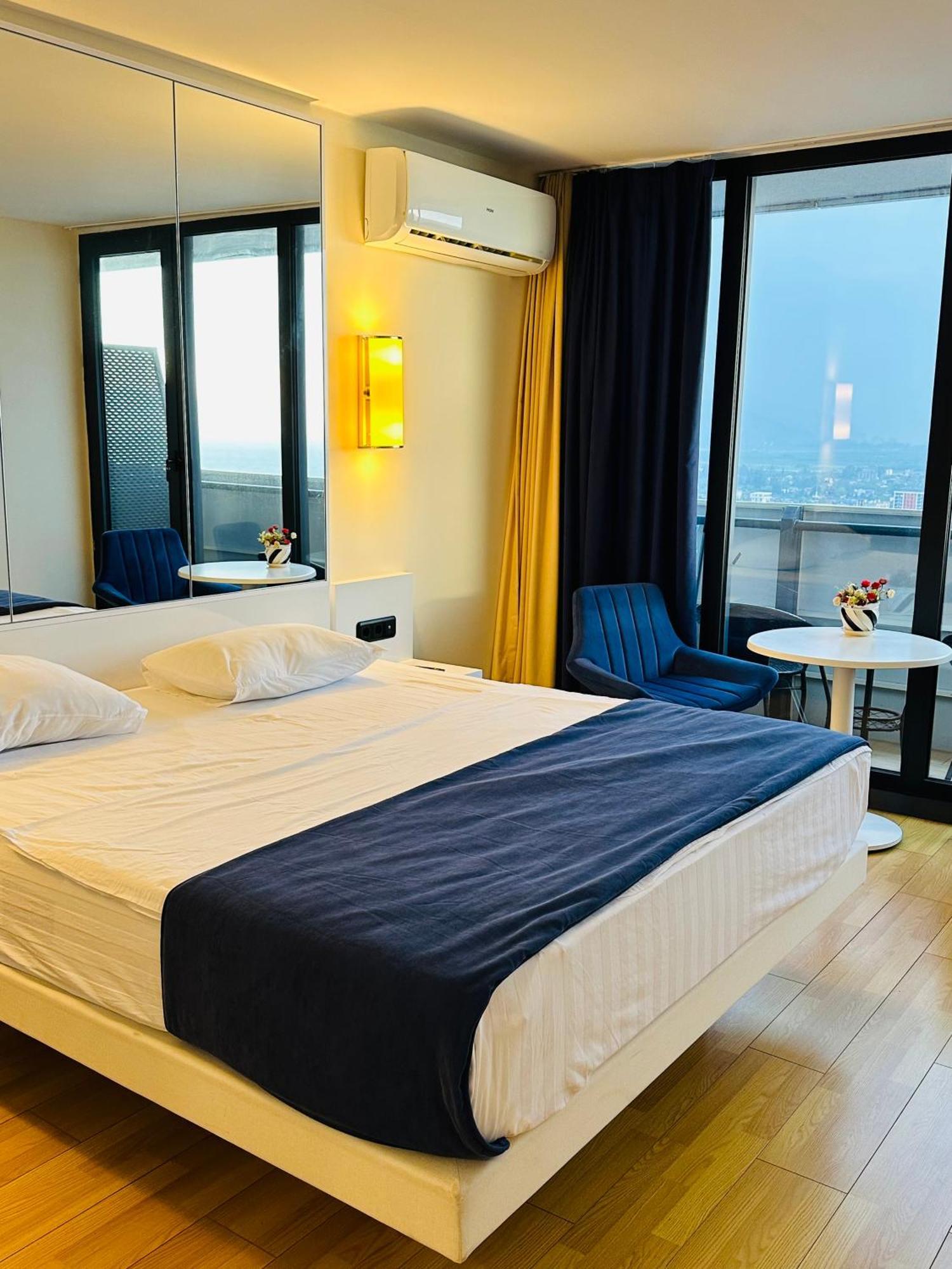 New Orbi Batumi Hotel Luaran gambar